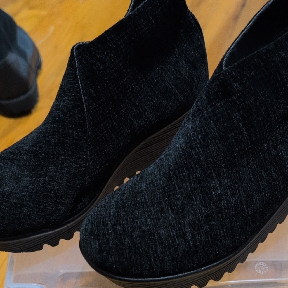 Black Ankle Boots